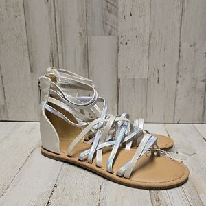 Girls sz.2 Metallic Silver/Beige